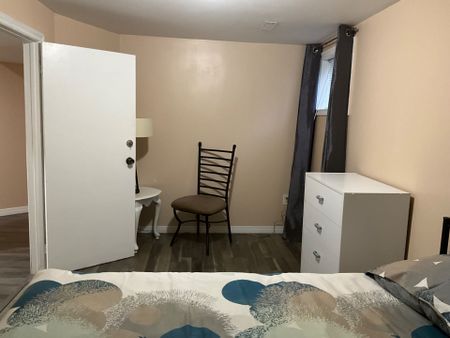 For Lease - 60 Westcroft Drive, Toronto, Ontario - Photo 3