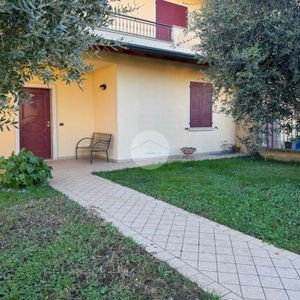 Trilocale in affitto - Photo 2
