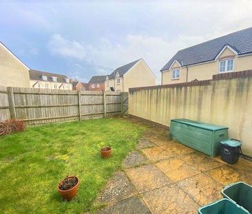3 bedroom end of terrace house to rent - Photo 1