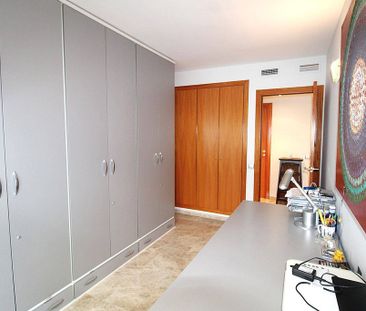 3 room luxury Apartment for rent in Valencia - Photo 4