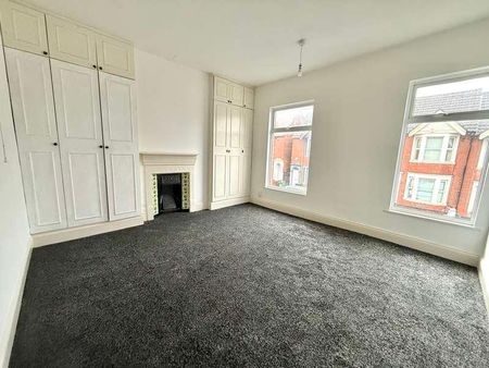 Kingsway, Stoke, Coventry, CV2 - Photo 4