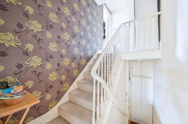 2 Bed Flat, Leigham Vale, SW16 - Photo 1