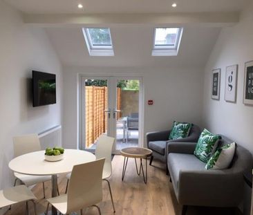 1 bedroom Flat To Let - Photo 3