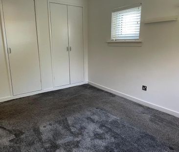1 bedroom ground floor flat to rent - Photo 3