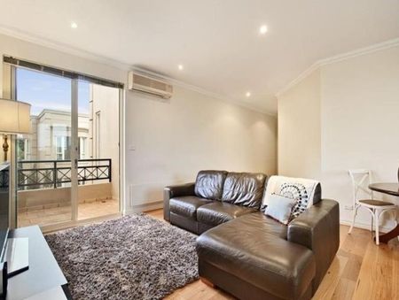 16B/153 Hawthorn Road, Caulfield North - Photo 4