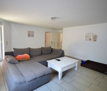 Schicke 2-Zimmer-Wohnung mit eigener Terrasse und Stellplatz! - Photo 3