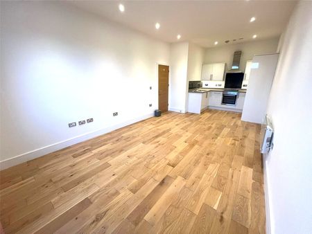 Bartley Way, Hook, Hampshire, RG27 - Photo 2