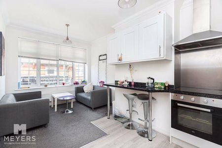 3 bedroom maisonette to rent - Photo 5