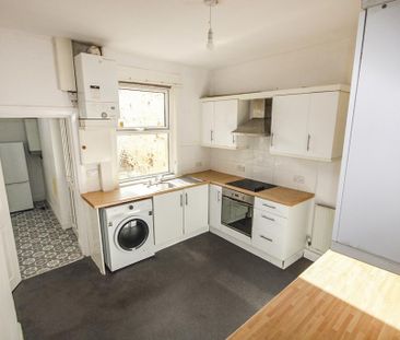 2 bedroom terraced house to rent - Photo 6