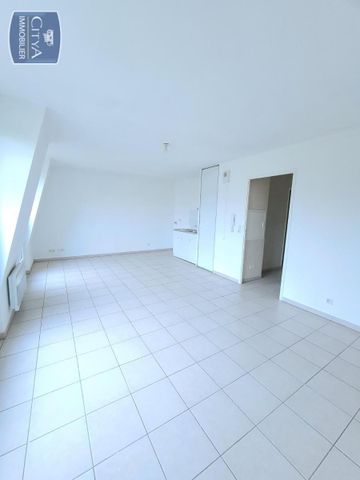 Location Appartement 2 pièces 46m² AMIENS 80090 - Photo 2