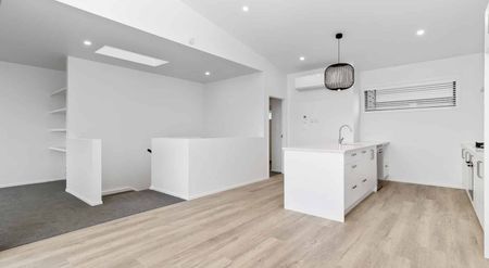 4/7 Wellington Street - Photo 5