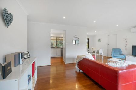 Perfectly located holiday home - Photo 3