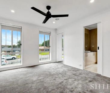 “Spacious Family Home in Prime Berwick Location” - Photo 3