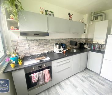 Location Appartement 2 pièces 53m² VALENCIENNES 59300 - Photo 4