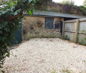 Church Close, West Chinnock, Crewkerne - Photo 2