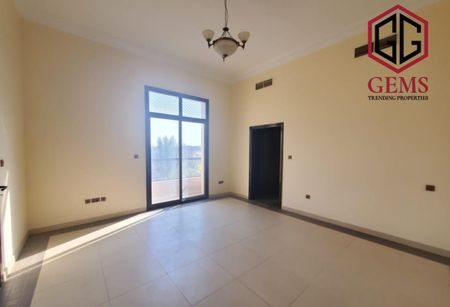 COMMUNITY | SERVANT BLOCK | SHARED POOL | GARDEN - Photo 3