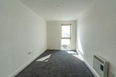 2 bedroom apartment to rent - Photo 3