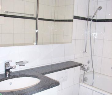 schöne, helle 3 Zimmerwohnung mit toller Aussicht - Foto 5