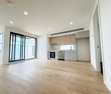Brand New 3-Bedroom Townhouse with Premium Finishes - Photo 1