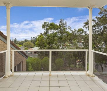 Townhouse Living in a Prime Location - Photo 1