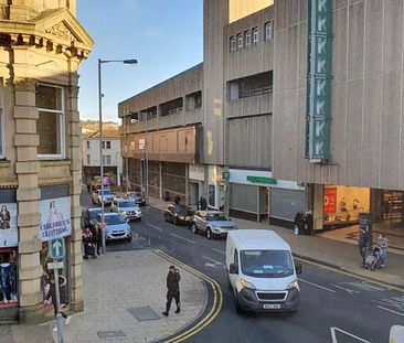 James Street, Bradford, West Yorkshire - Photo 4