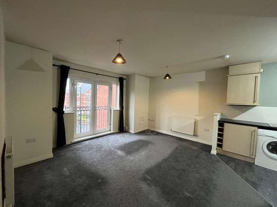 Signet Square, Coventry, CV2 - Photo 1