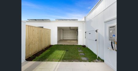 Convenient Location, Great Lifestyle! - Photo 3