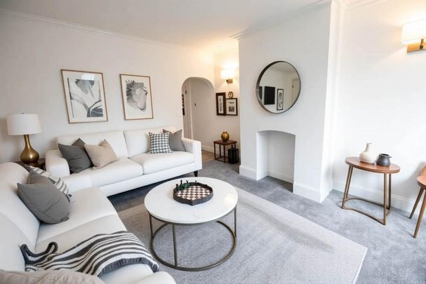 2 bedroom terraced house to rent - Photo 1