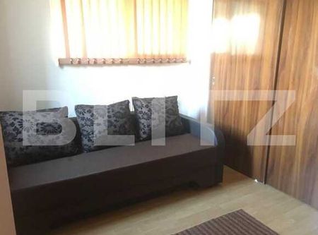 Apartament cu 4 camere , semidecomandat , 80 mp, terasa generoasa, zona strazii Huedinului - Photo 3