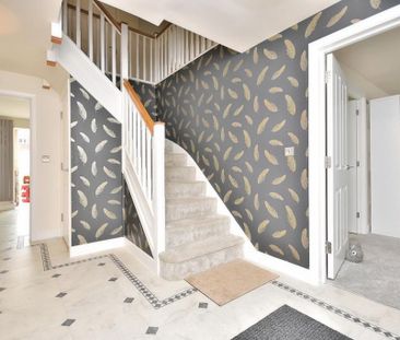 5 bedroom detached house to rent - Photo 1