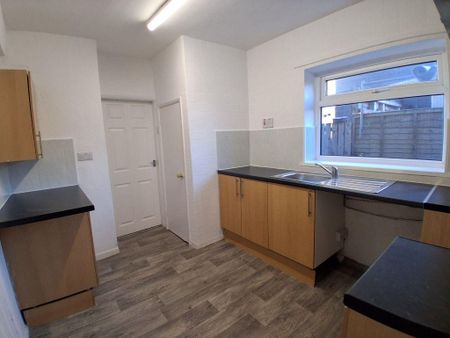 2 bedroom house to rent - Photo 4