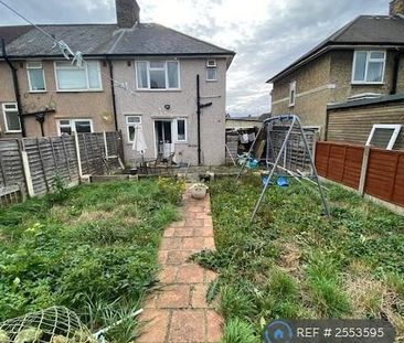 2 bedroom end of terrace house to rent - Photo 3