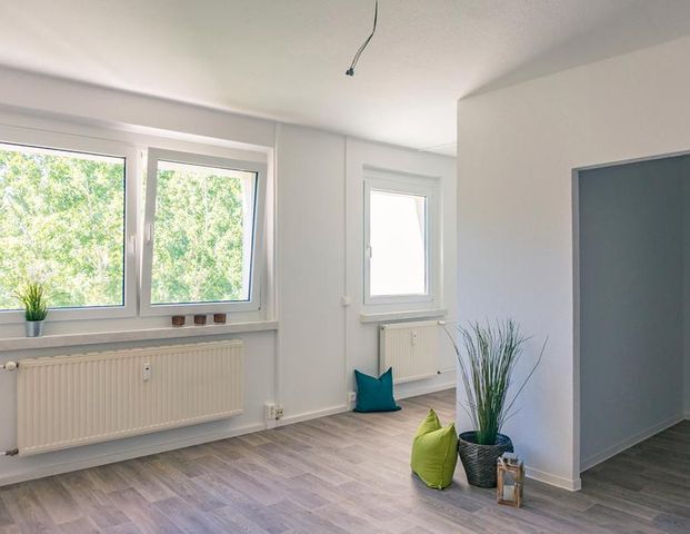 Kleine 1-Raum-Wohnung mit Badewanne - Foto 1
