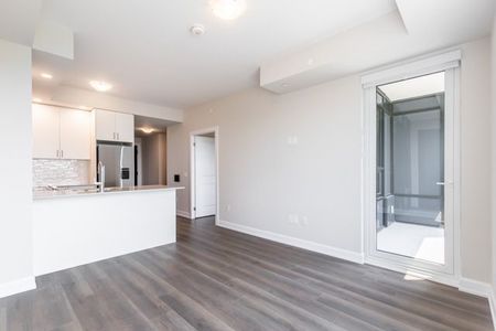 For Lease - 3220 William Coltson Avenue Unit# 1403, Oakville, Ontario - Photo 2