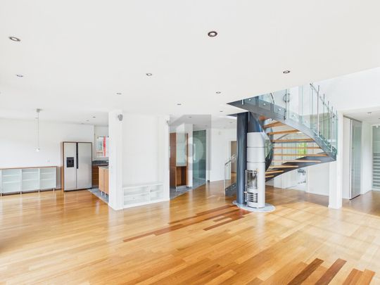 HIGH-END LIVING: RUHIGE LAGE MIT SPA - Photo 1