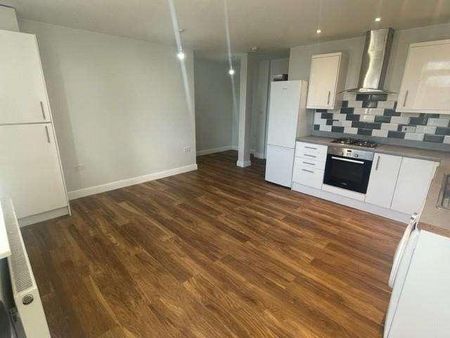 Spencer House, Brettenham Road, Edmonton, N18 - Photo 5