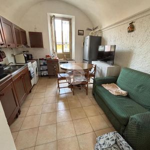Bilocale in affitto - Photo 2