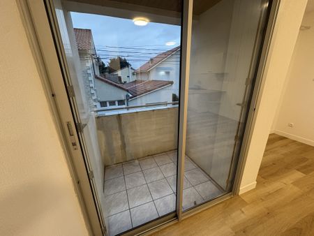 Location Appartement 1 pièce 26m² AGEN 47000 - Photo 5