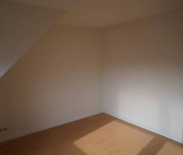 Dachwohnung mit neuer Einbauküche und Balkon im Herzen von Wyhlen - Photo 3