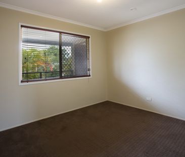 27 Glendale Street, Marsden QLD 4132 - House For Rent | Domain - Photo 3