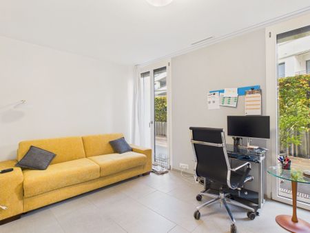 3.5 Zimmer Terrassen Wohnung, möbliert - Photo 3