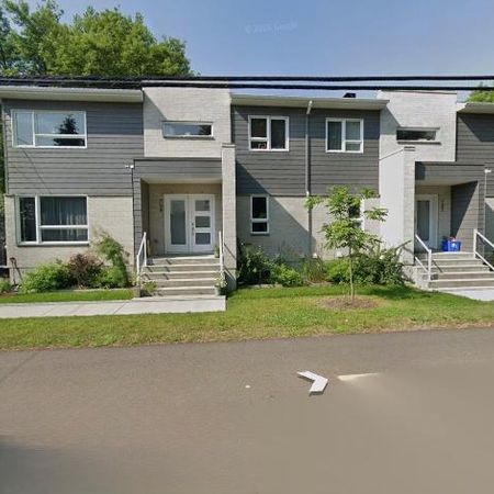 Logement grand 51/2 2800'c - Photo 4