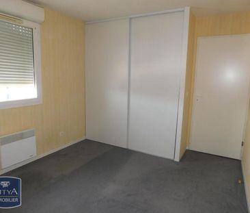 Location Appartement 2 pièces 44m² AGEN 47000 - Photo 4
