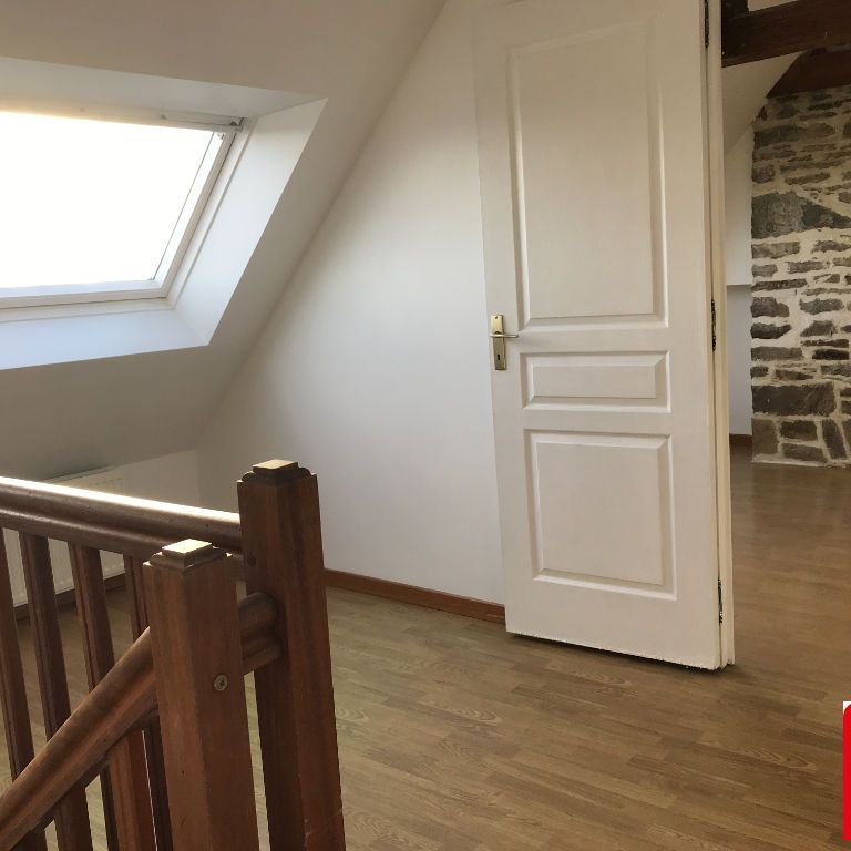 A LOUER MAISON F3 50510 SAINT SAUVEUR LA POMMERAYE 94.22m² - Photo 1