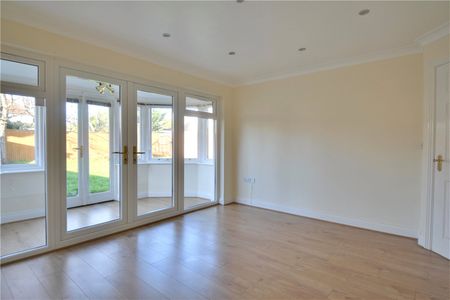 5 bedroom house to rent - Photo 2