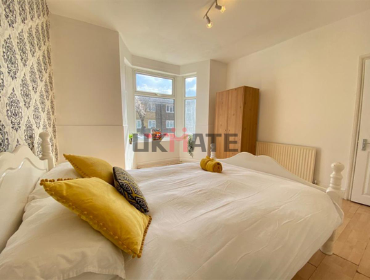 Embleton Road Room A Room B Room C Room D - Photo 1