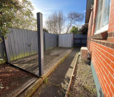 Clouston Park Living - Photo 4
