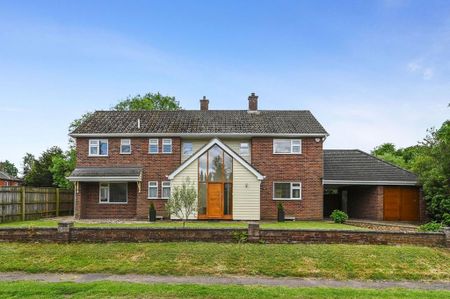 4 bedroom detached house to rent - Photo 5