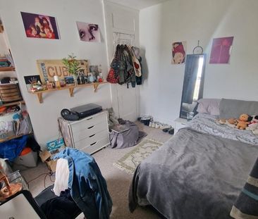 Room in a Shared House, Queens Park Terrace, BN2 - Photo 6