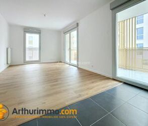 Location Appartement 3 pièces 28 m2 à Reims - Photo 2